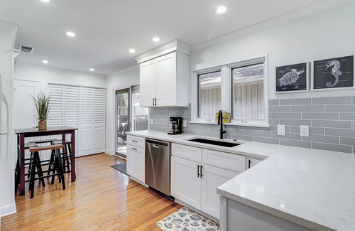 Lawton Woods Casa | Lawton Woods home with yard, firepit, games & W/D - near beach & Sea Pines perks