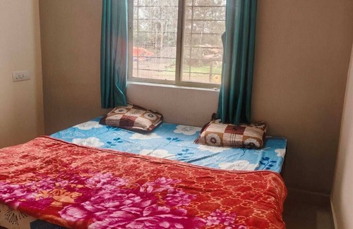 Varanasi Nagar Nigam Hotel | Laxmi villa