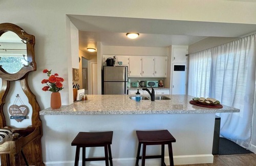 San Luis Obispo Casa | Layzie Dayzie House | Downtown San Luis Obispo, CA | Near Beach & Trails
