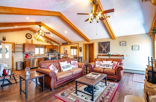Old Timberline Chalet De Esquí | Lazy Bear - 637 Fern Lane Lazy Bear - 637 Fern Lane