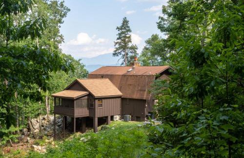 Gatlinburg - Pigeon Forge Villa | Lazy Bear Cabin
