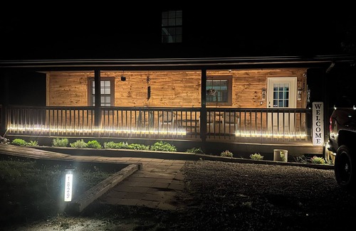 Helenwood Casa | Lazy Bear Cottage-No Cleaning Fees & direct access to Brimstone