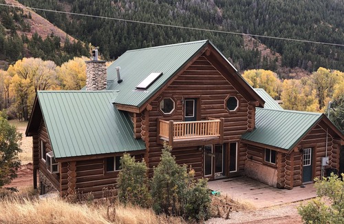 Summit County Cabina | Lazy Bear Hideaway -Your Spacious Mountain Retreat! Sleeps 30