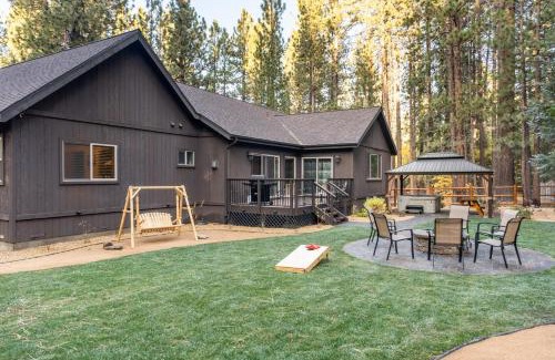 Summit Estates Casa | Lazy Bear Lodge by AvantStay Pine Tree Paradise w Game Room