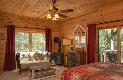 Boone Cama Y Desayuno | Lazy Bear Lodge