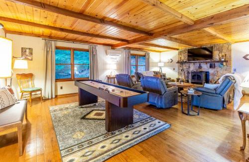 Franklin Casa | Lazy Bear Lookout