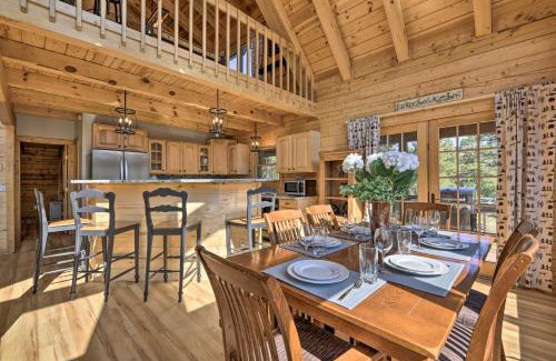 Pagosa Springs Casa | Lazy Beaver Lodge Pagosa Cabin with Deck, Fire Pit
