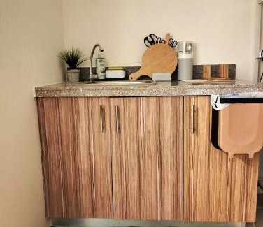 Tondo Apartamento | Lazy Cabin PH