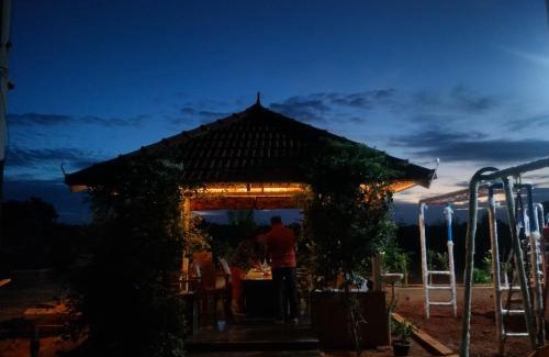 Narasapura Casa | Lazy Daisy Medows