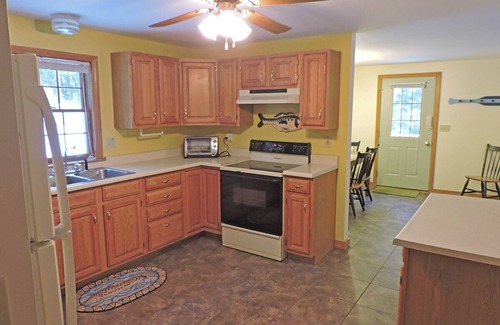 Warren Casa | LAZY DAYS COTTAGE - Town of Warren - Crawford Lake