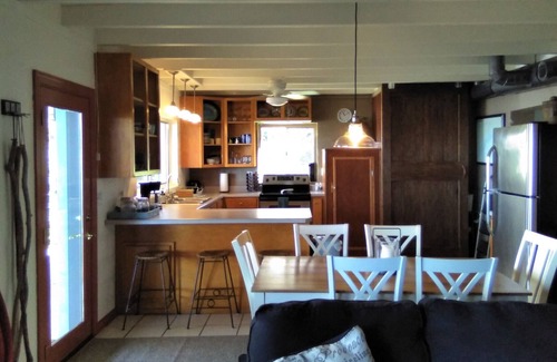 Telogia Casa | Lazy Days - formerly Collins Landing House