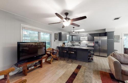 Kingsland Casa | Lazy Days