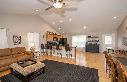 Williamstown Casa | Lazy Days Waterfront for 12