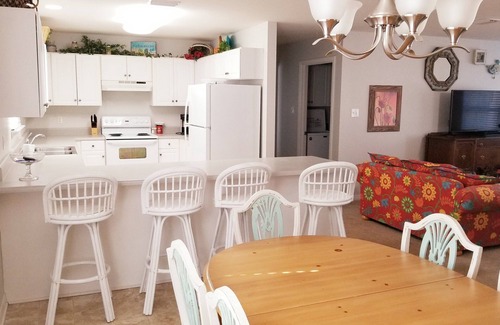 Oak Casa | Ubicación perfecta, excelente casa privada, patio cercado. Hola pájaros de nieve!