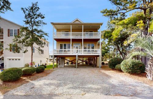 Yaupon Beach Casa | Lazy Dynamite