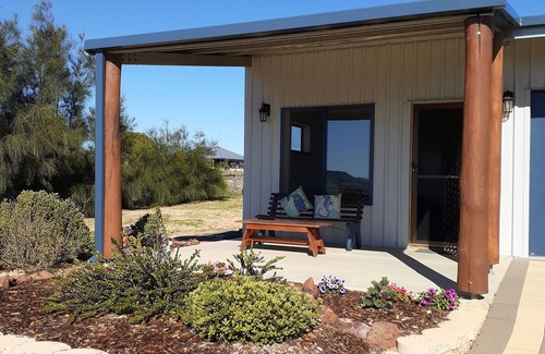 White Peak Apartamento | Lazy Hills Guest Accommodation