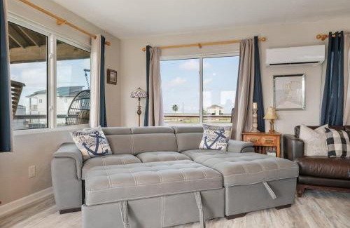 Galveston Casa | Lazy Lagoon home