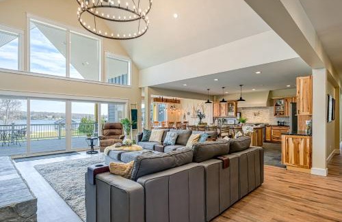 Mineral Casa | Lazy Lake Escape