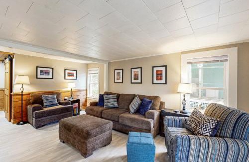 Alton Bay Casa | Lazy Loon Cottage