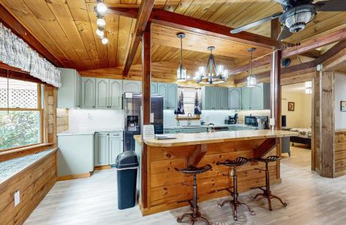 Alton Bay Casa | Lazy Loon Cottage