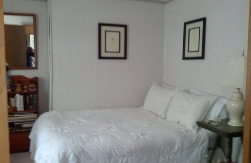 Hope Cabaña | Lazy Loon Lakefront Cottage