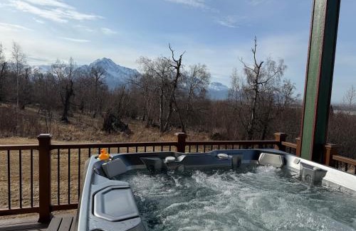 Palmer Casa | Lazy Mountain Guest House