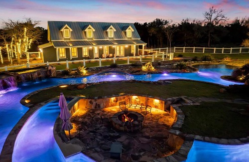 Boerne Casa | Lazy River Ranch - Lazy River Pool, Golf & Pickleball