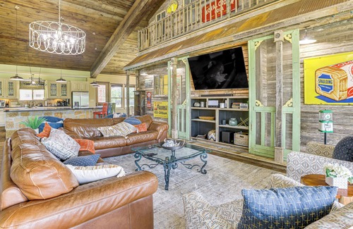 Cypress Casa | Lazy River Retreat in Cypress w/ Backyard Oasis!
