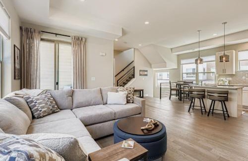 Arvada Casa | Lazy Rocky Retreat home