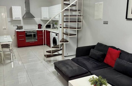 Germasogeia Apartamento | Lazy Seal's nest 55 in Galatex by Sky Universe
