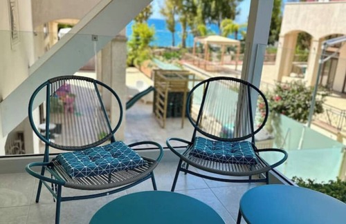 Germasogeia Apartamento | Lazy Seal's nest 55 in Galatex by Sky Universe