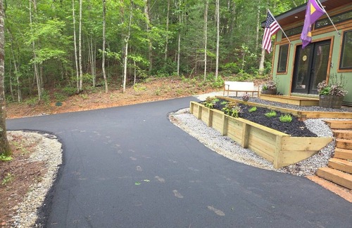 Robbinsville Casa | Lazy T Cabins - Glacier