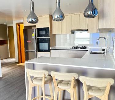 Farukolhufushi Island Apartamento | Lazzlla Beachfront Oceanfront Apartments