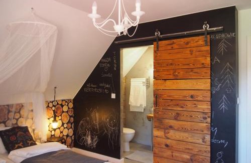 Cekcyn Casa | Leśna Kryjówka