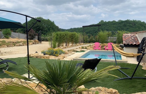 Queyssac Casa | Le 007 Refuge –Rural Gîte élégant private swimming pool