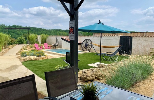 Queyssac Casa | Le 007 Refuge –Rural Gîte élégant private swimming pool