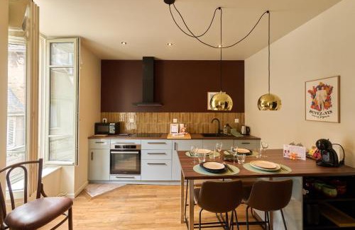 Nevers Apartamento | Le 10Cath Centre historique Nevers by Primoconciergerie