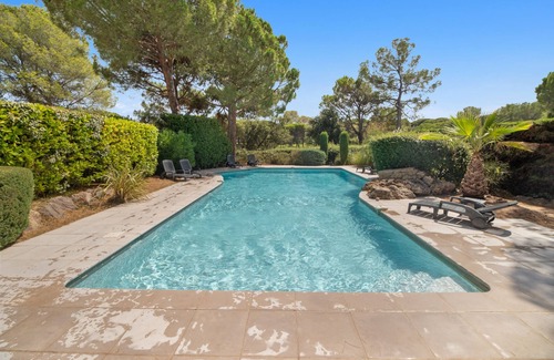 Valescure Apartamento | Le 11 - Appt climatisé avec piscine partagée