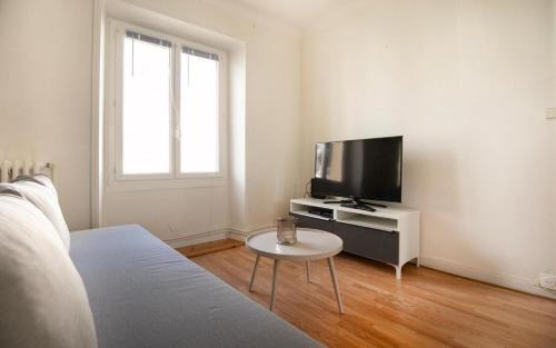 Pont Rousseau Apartamento | Le 1871 - T3 Calme et Spacieux