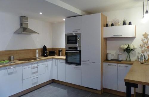 Bourg-Saint-Maurice Apartamento | Le 206 Appartement Moderne et Cosy-Terrasse -Centre-Parking-Wifi