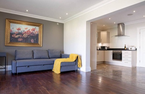 Enniskillen Casa | LE 23 · Escape Ordinary at Castle Hume No.23 ~ Luxury