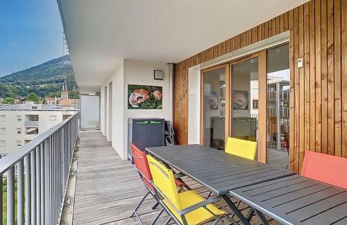 Voiron Apartamento | Le 56, 2 chambres, terrasse, Voiron