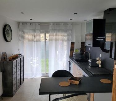 Guemene-Penfao Apartamento | Le 6 bis avec Jardinet