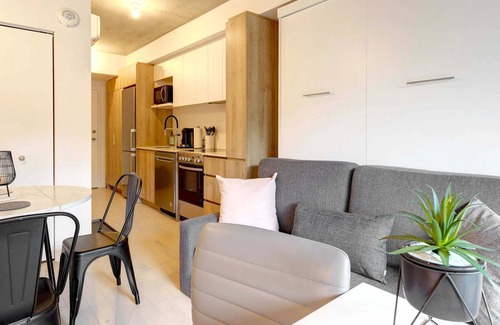 Griffintown Condominio | ☼ Le Amati ～ Pool, Terrace & Gym | Office + WiFi ☼
