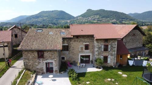 Coublevie Casa | Le Baco, gîte à la ferme