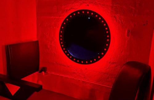 Saint-Etienne-des-Hautes-Terres Casa | Le Baiser 1 le bunker réaménagé en plaisir interdit
