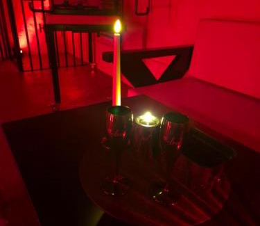Saint-Etienne-des-Hautes-Terres Casa | Le Baiser 1 le bunker réaménagé en plaisir interdit