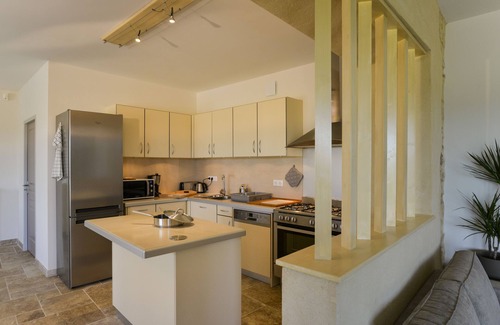 Bagnols-sur-Ceze Casa | Construcción antigua, piscina privada, Provenza, Cévennes, a 30 km de Uzès y Aviñón