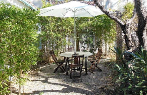 Le Thoronet Casa | Le Bastidon pequeña cabaña