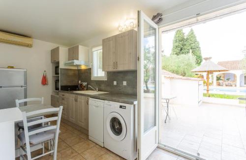 Beaucaire Apartamento | Le Beaucaire 4P - Appt 4p climatisé avec piscine